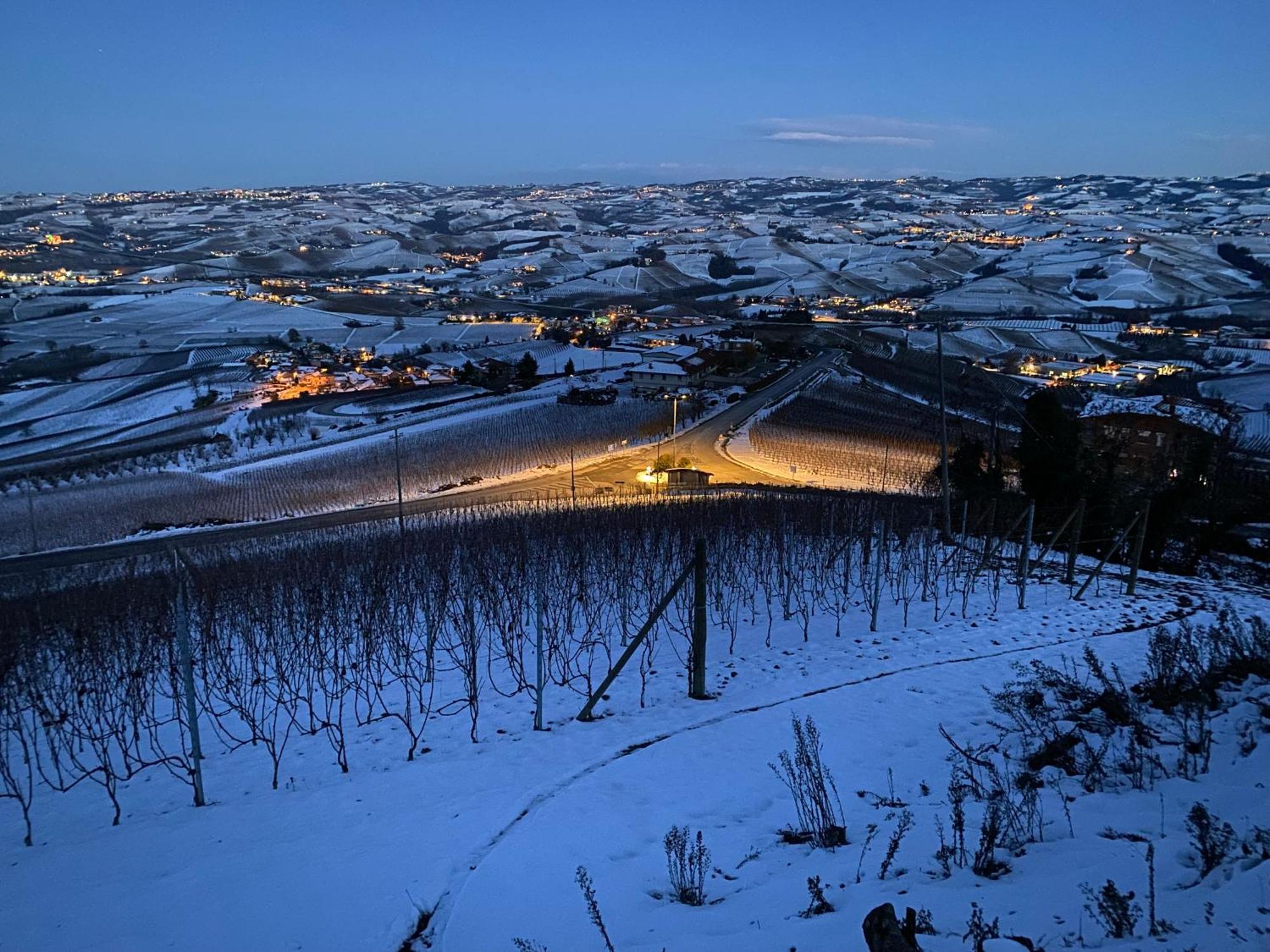 Apartmán Peiragal La Morra Exteriér fotografie